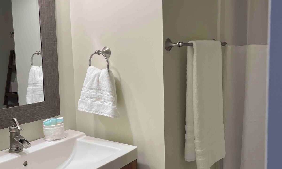 Photo of Bathroom in Monaca