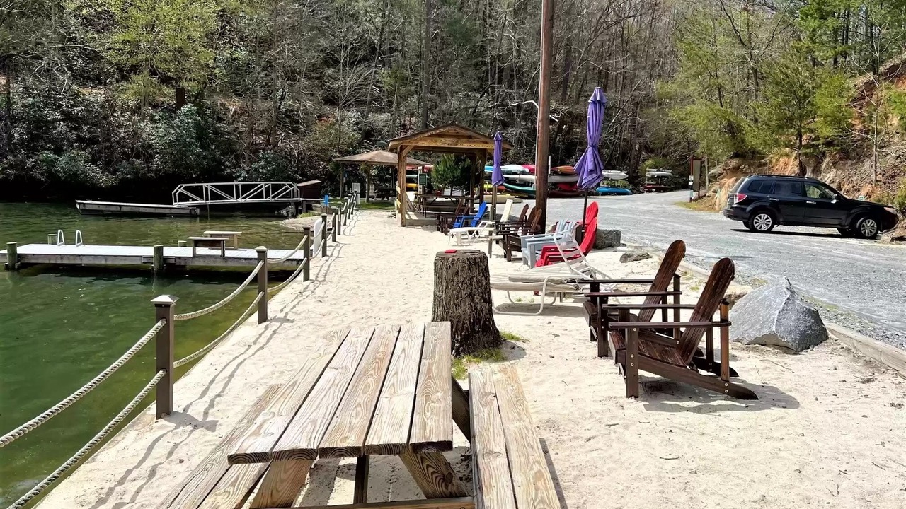 Photo of Outdoor in Lake Lure
