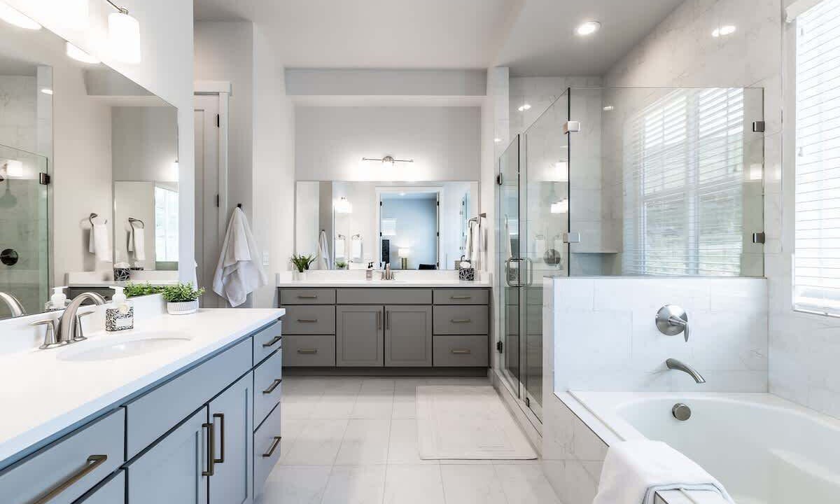 Photo of Bathroom in Deer Mountain