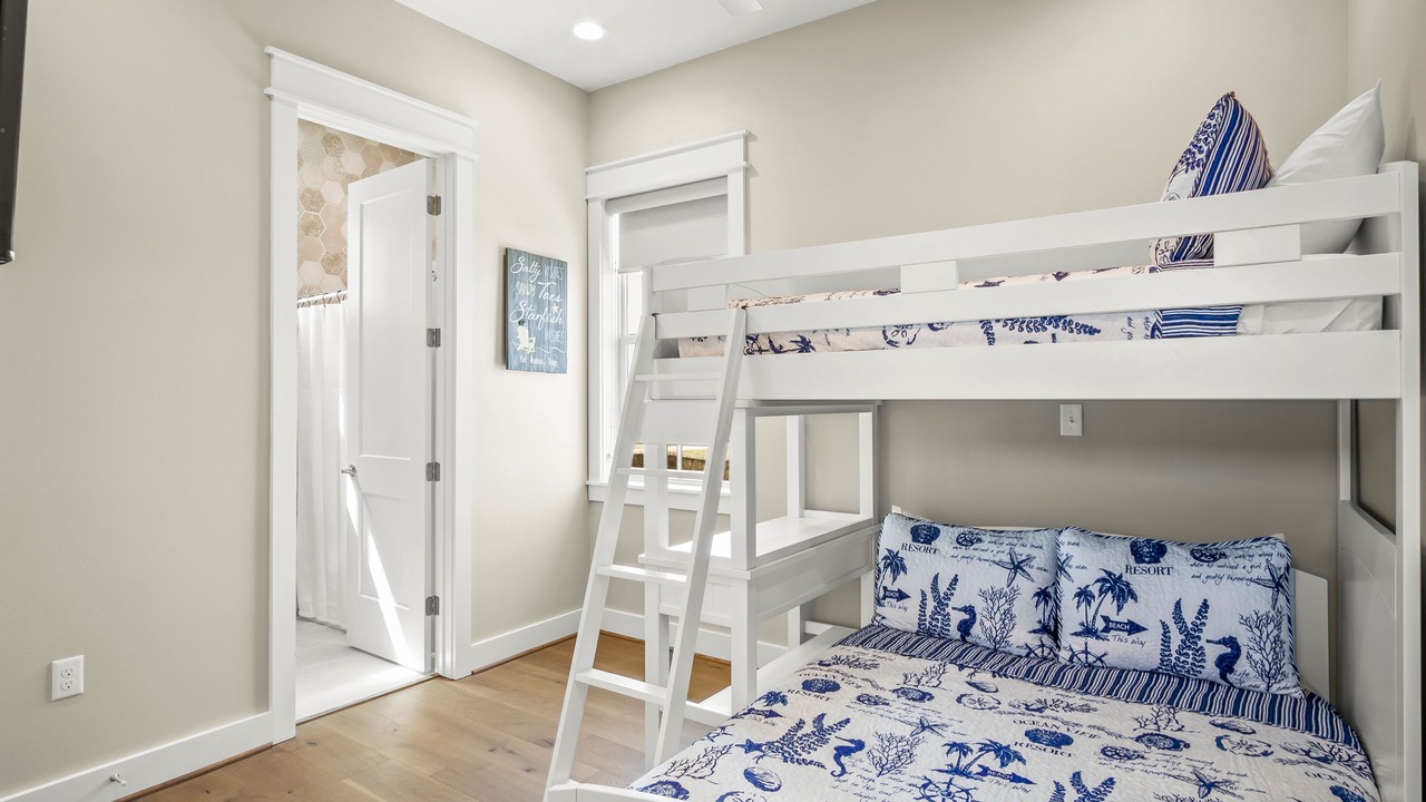Photo of Bedroom in Port Aransas