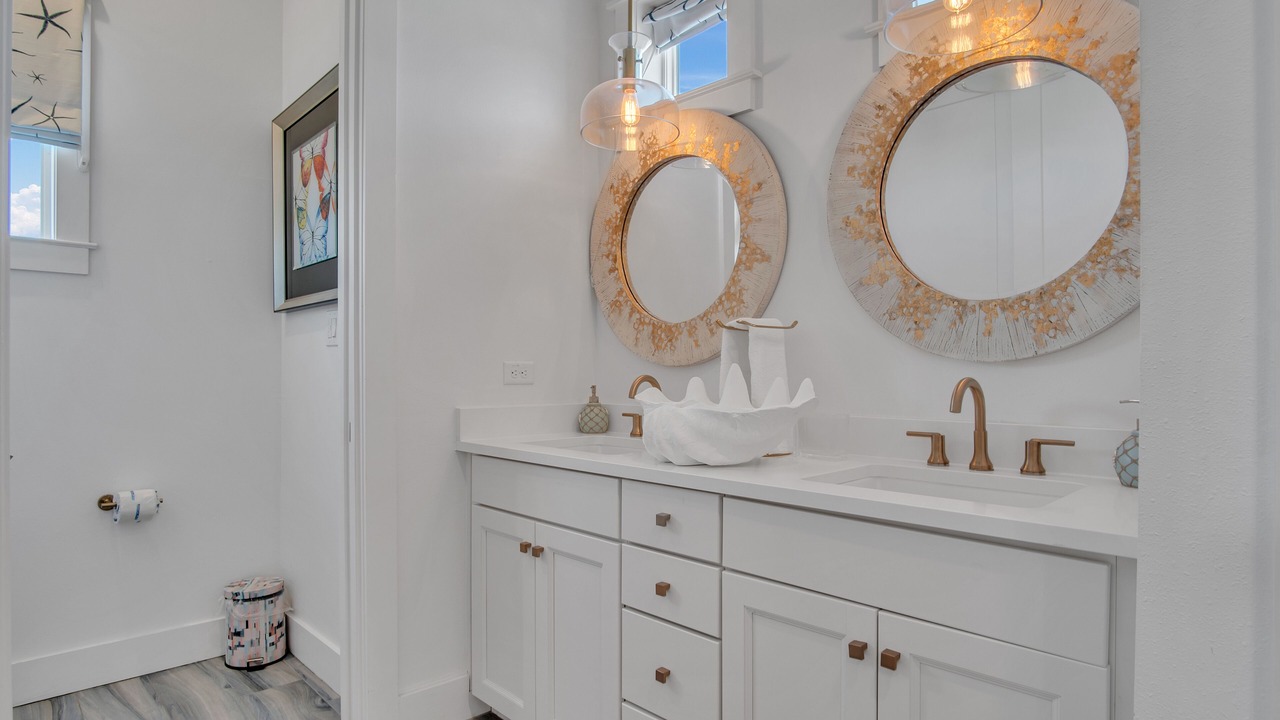 Photo of Bathroom in Port Aransas