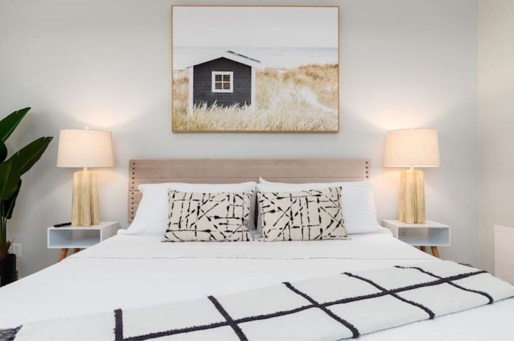 Photo of Bedroom in South Side