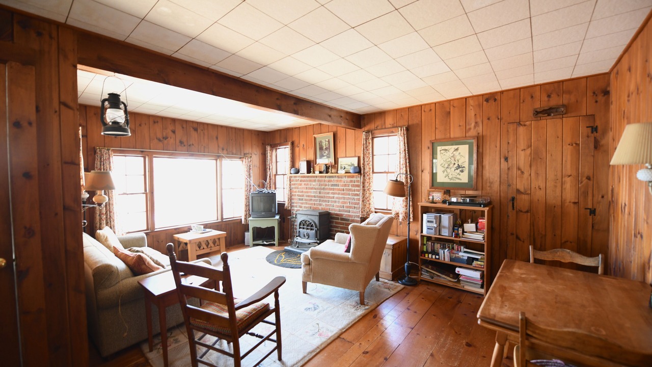 Photo of Livingroom in Gray