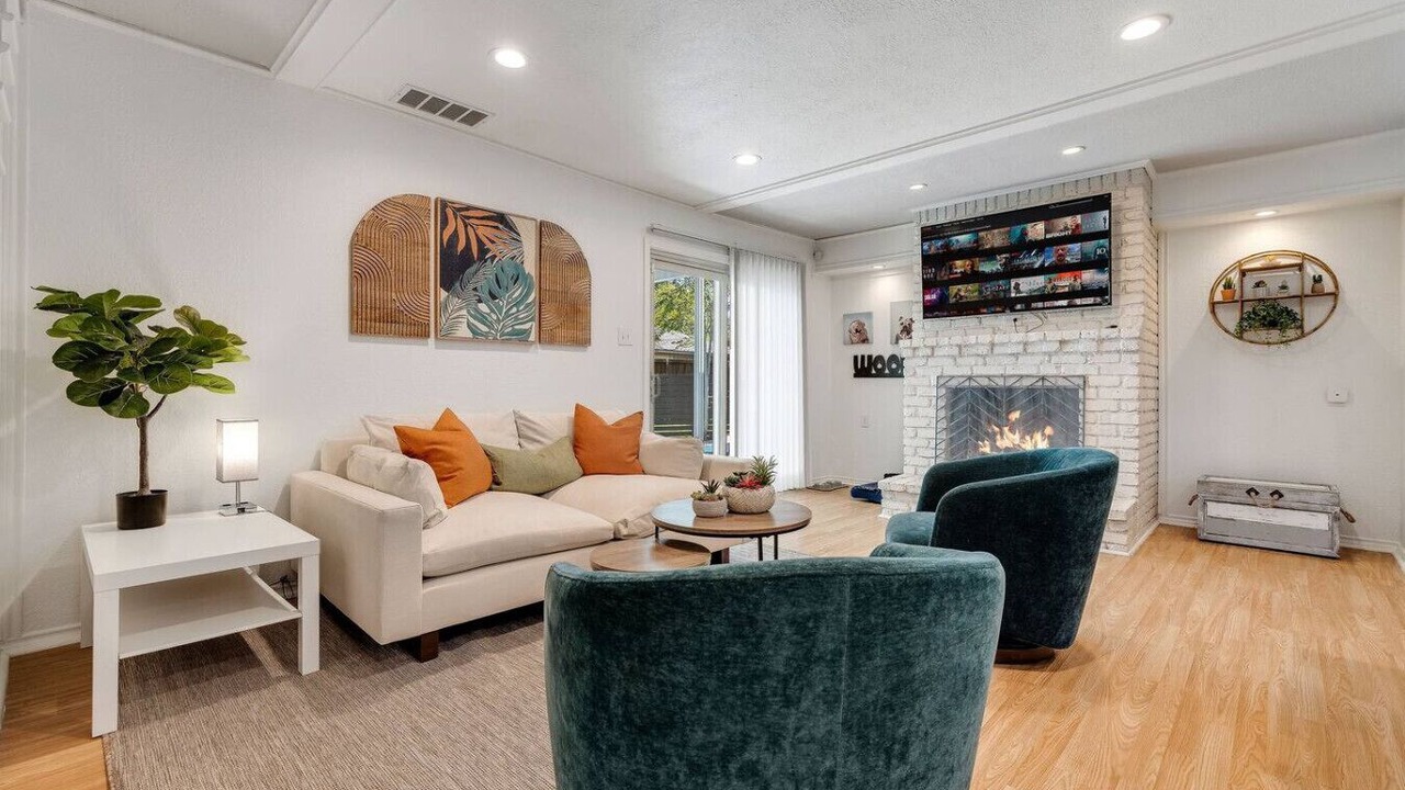 Photo of Livingroom in White Rock Hills
