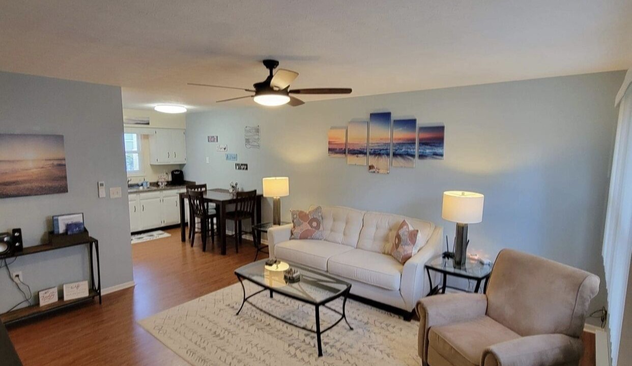 Photo of Livingroom in Conneaut