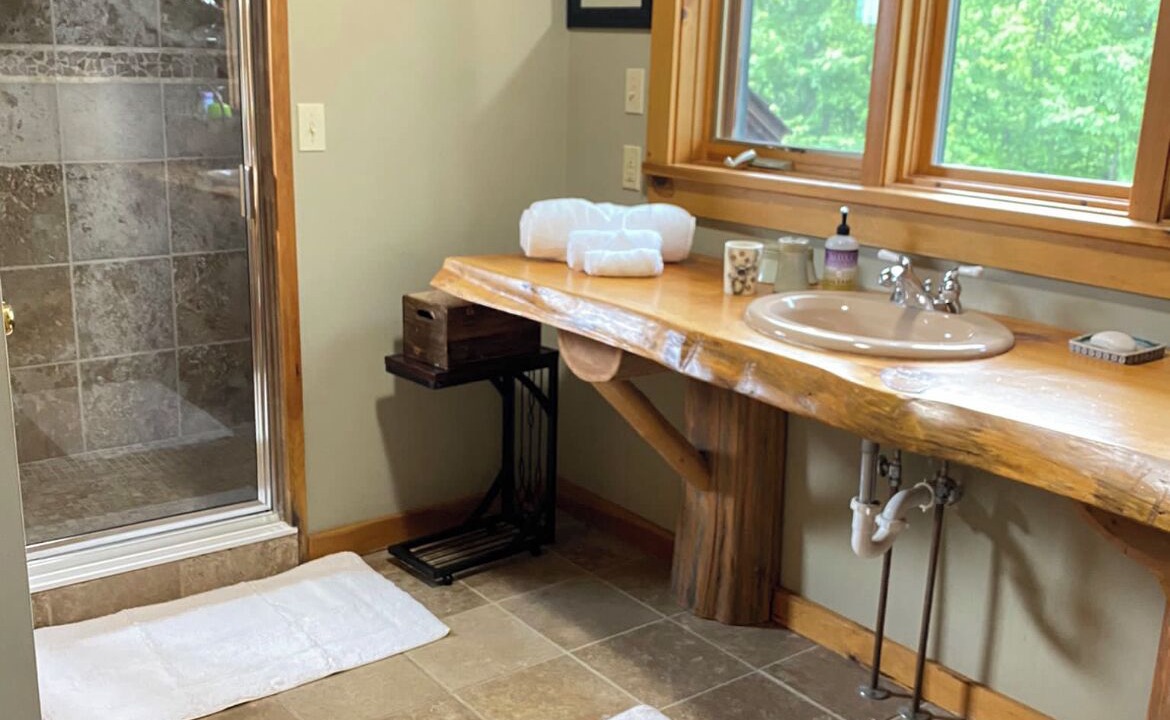 Photo of Bathroom in Corinth