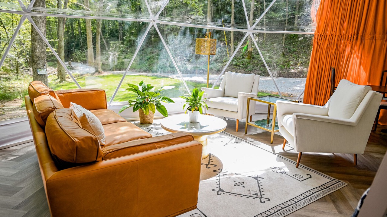 Photo of Livingroom in Madisonville