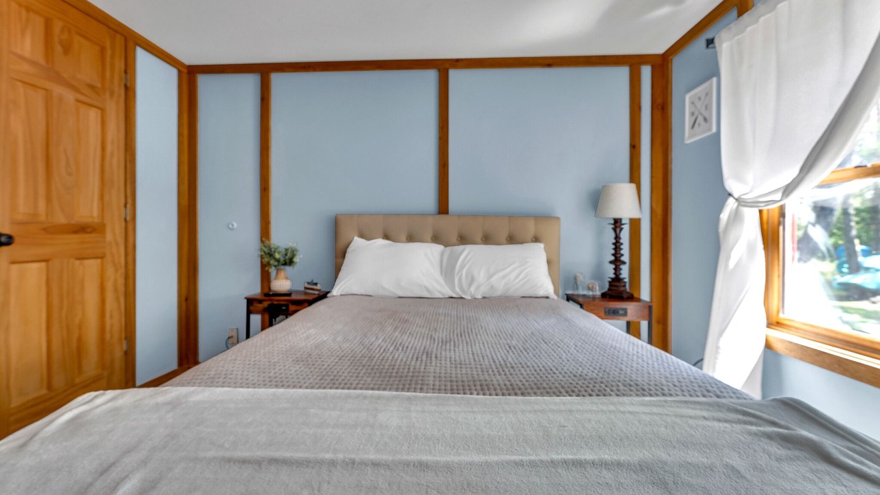 Photo of Bedroom in Deerfield