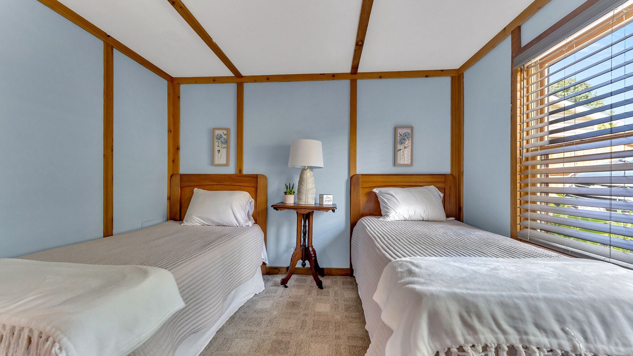 Photo of Bedroom in Deerfield