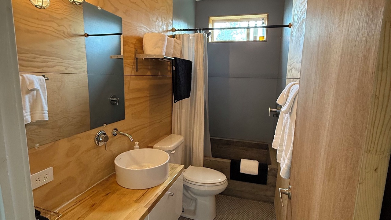 Photo of Bathroom in Homer