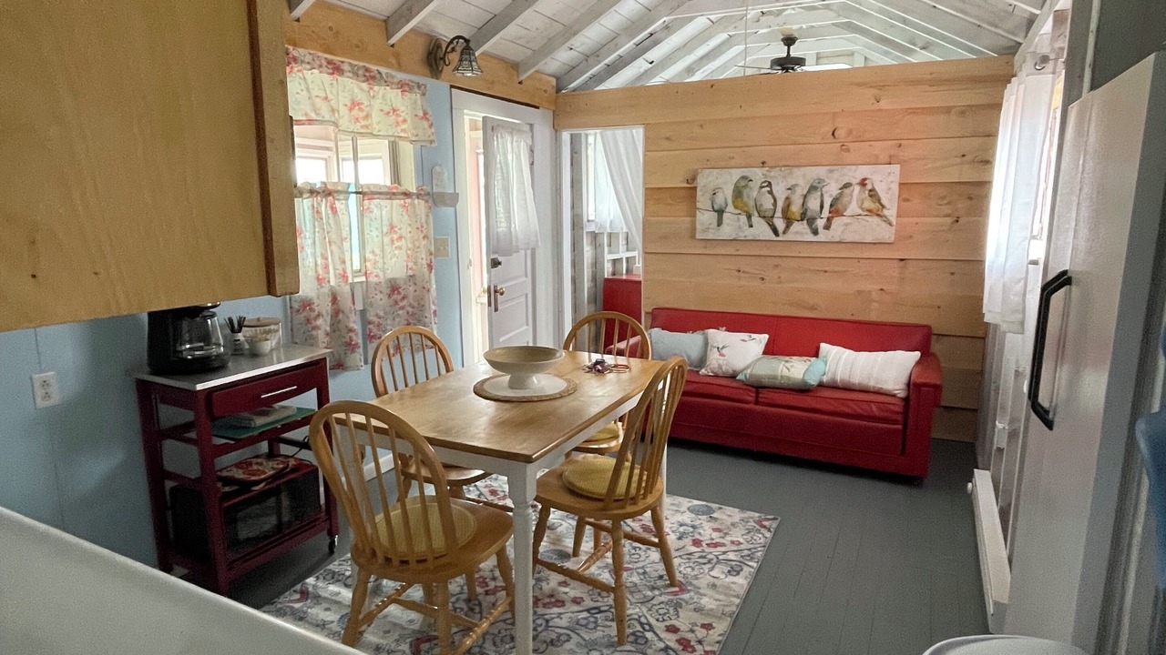 Photo of Livingroom in Canadohta Lake