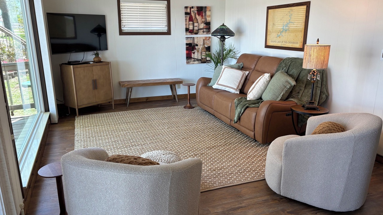 Photo of Livingroom in Grove