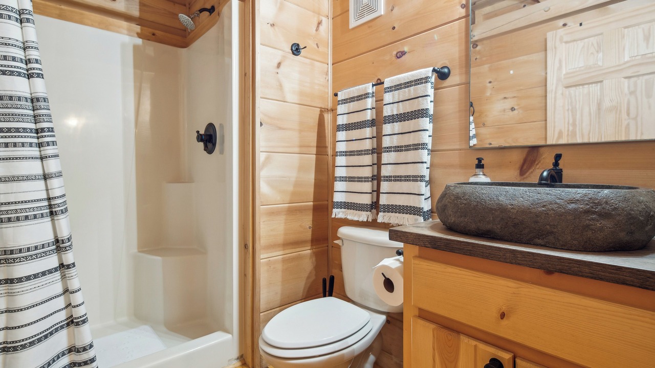 Photo of Bathroom in Rutherfordton