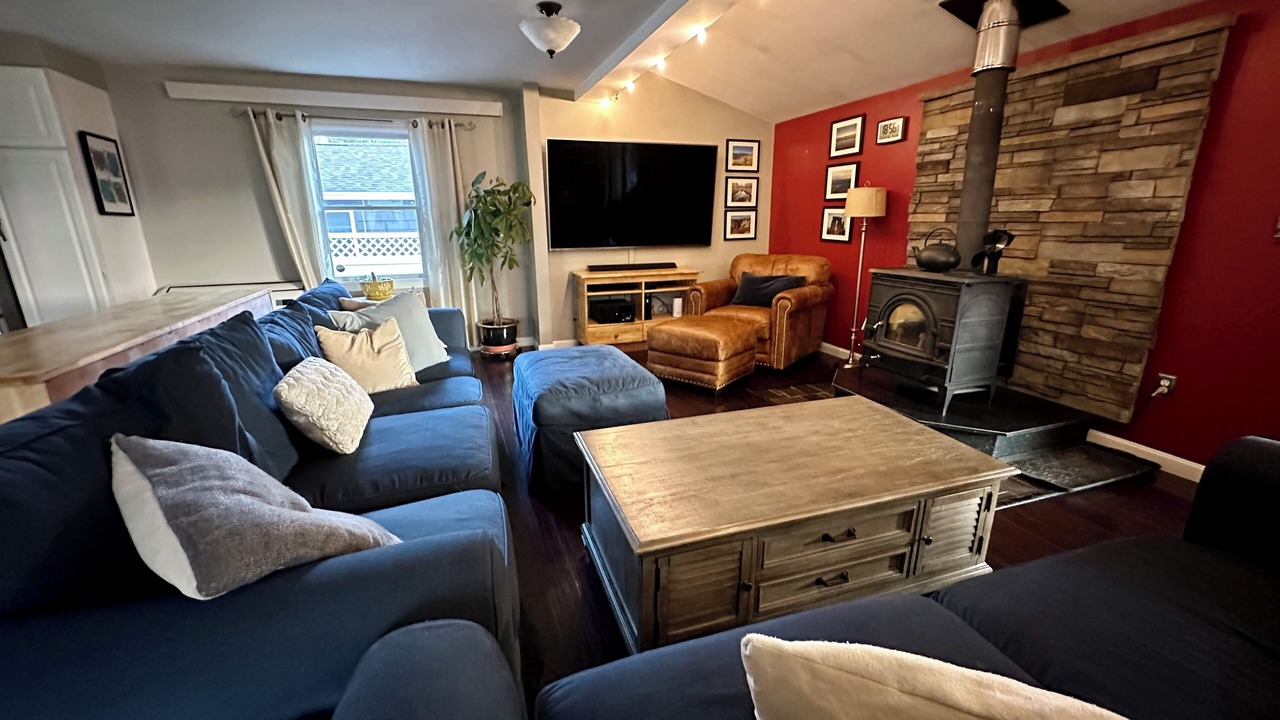Photo of Livingroom in South Portland