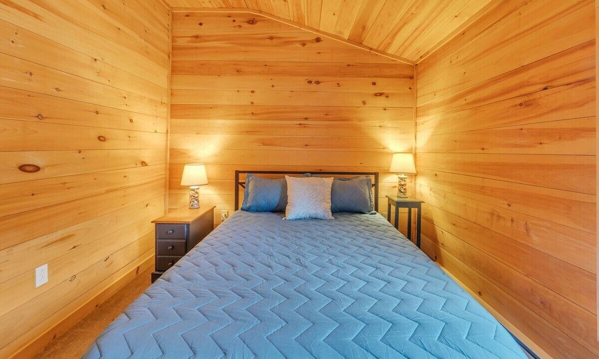 Photo of Bedroom in Seawall