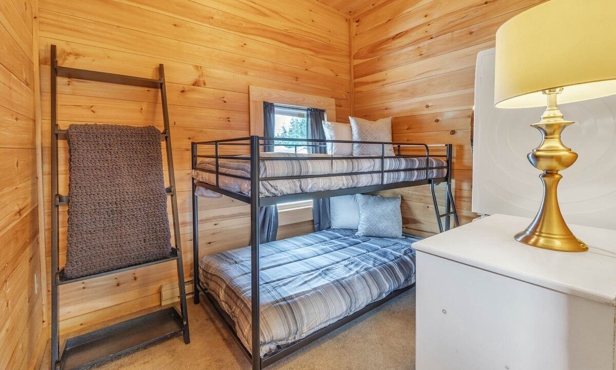 Photo of Bedroom in Seawall