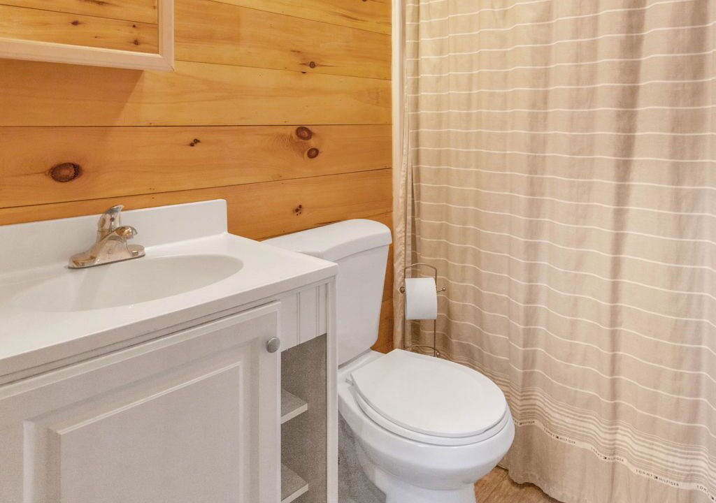 Photo of Bathroom in Seawall