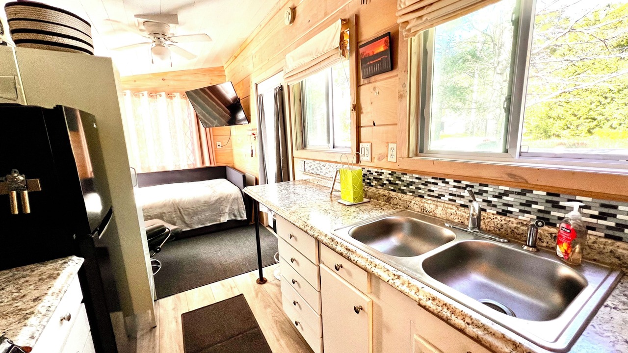 Photo of Bedroom in Farmington Falls