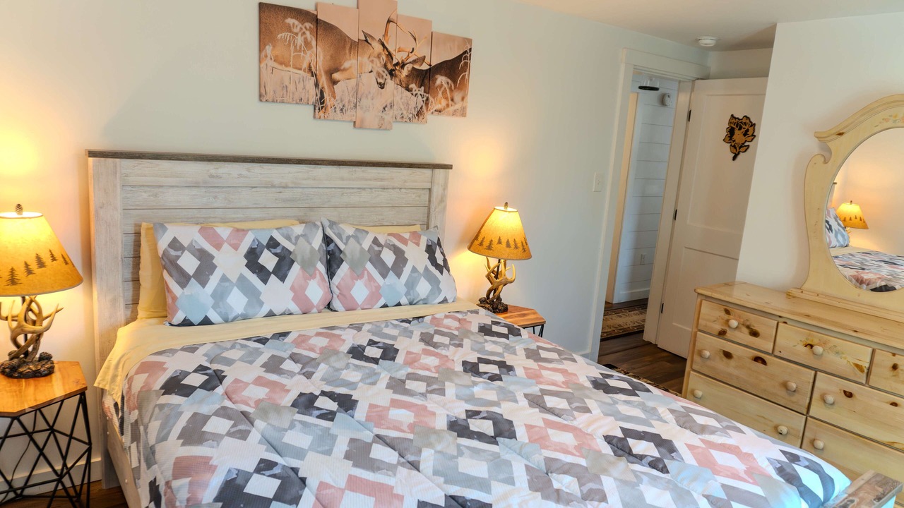 Photo of Bedroom in Ellsworth