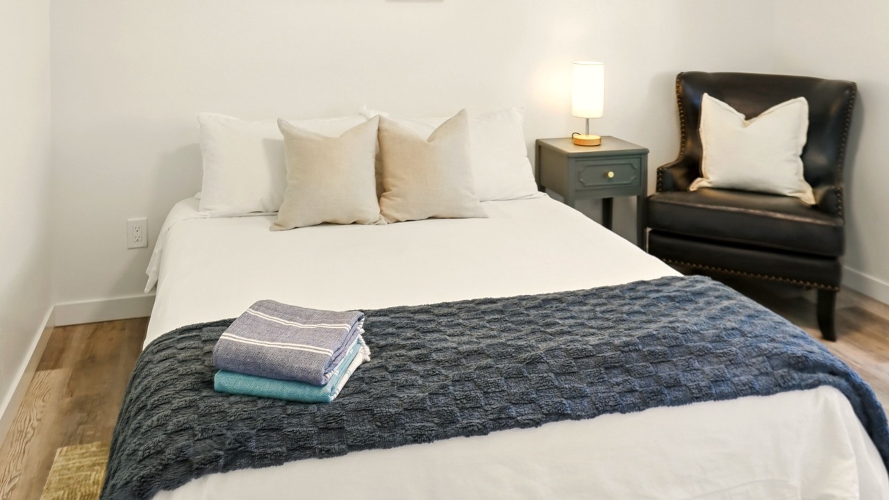 Photo of Bedroom in Hyrum
