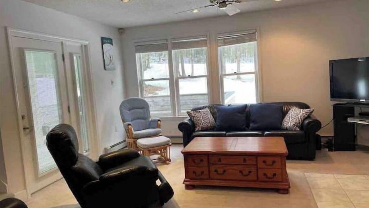 Photo of Livingroom in North Conway