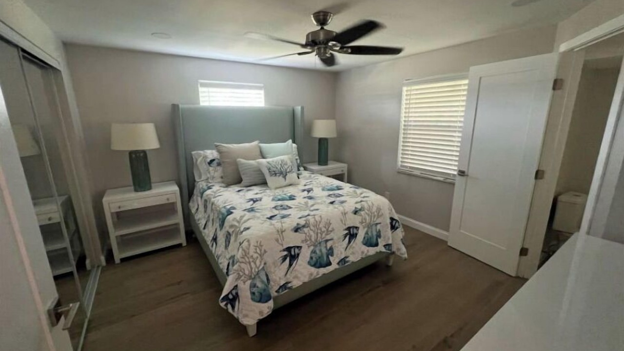 Photo of Bedroom in Naples Park