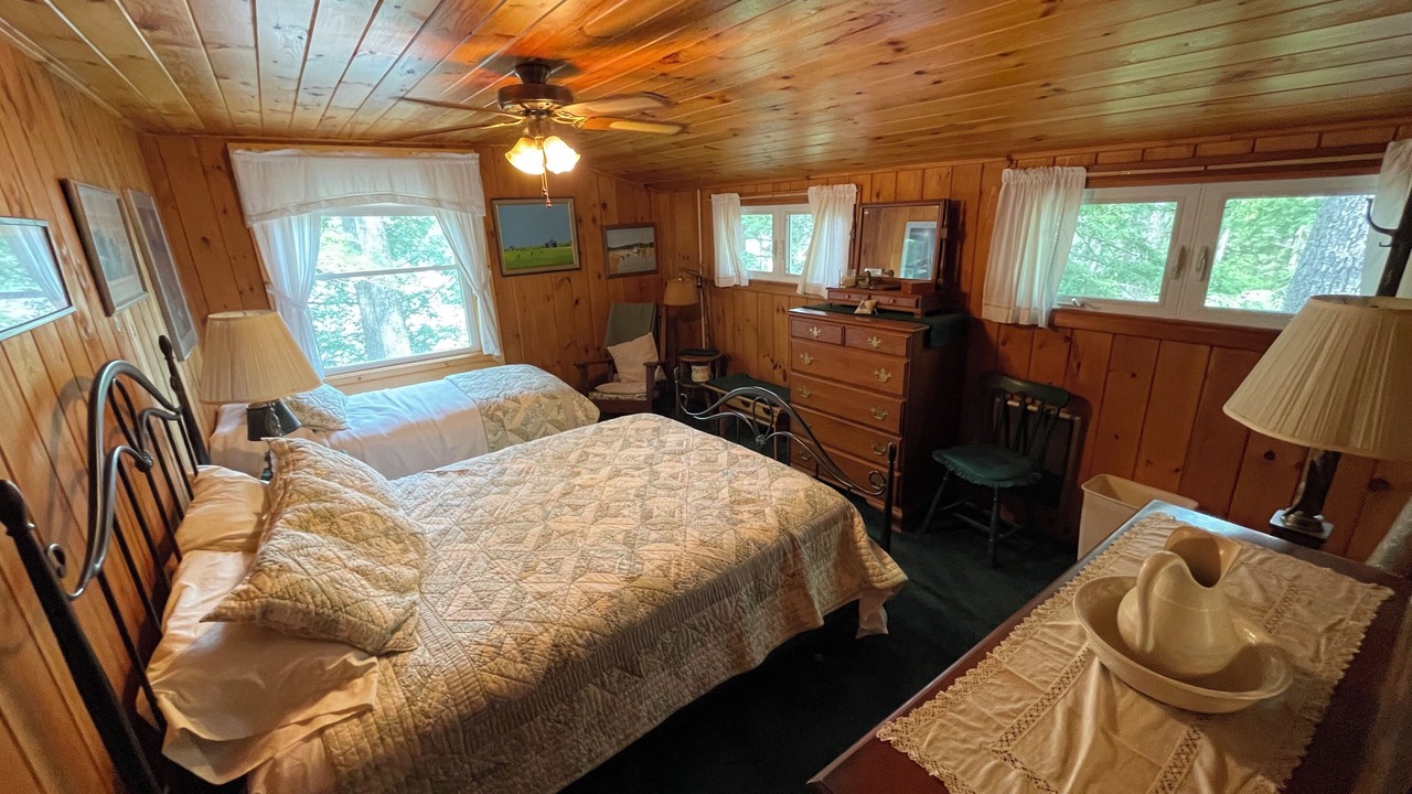 Photo of Bedroom in Lovell