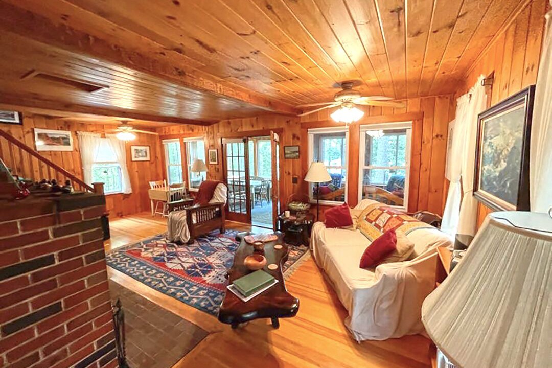 Photo of Livingroom in Lovell