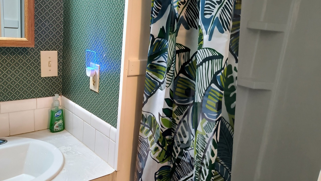 Photo of Bathroom in Shore