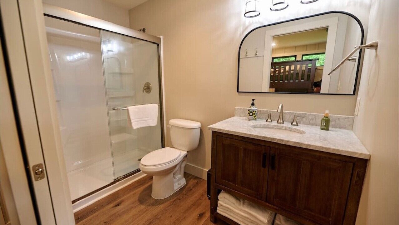 Photo of Bathroom in Cuyahoga Falls