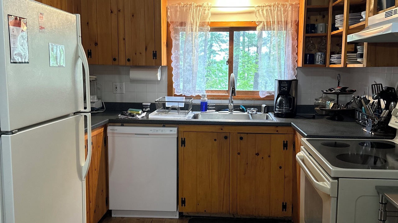 Photo of Kitchen in West Buxton