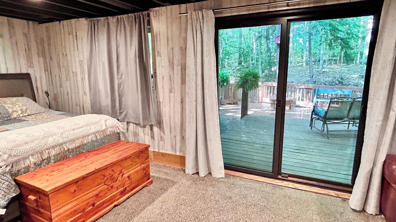 Photo of Bedroom in Ashtabula