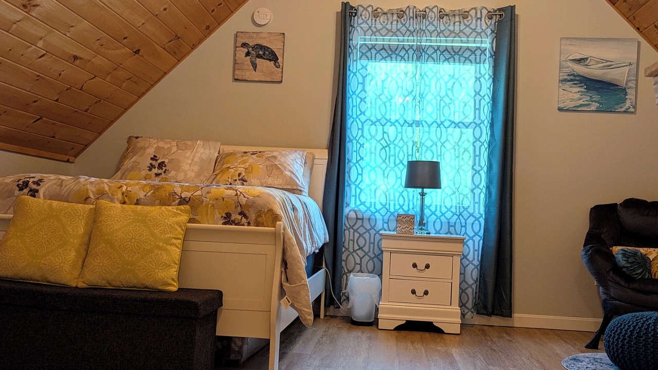 Photo of Bedroom in Litchfield