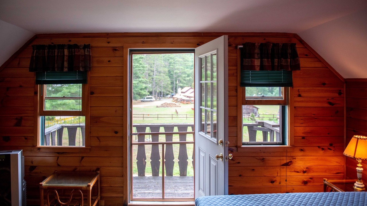 Photo of Bedroom in Stony Creek