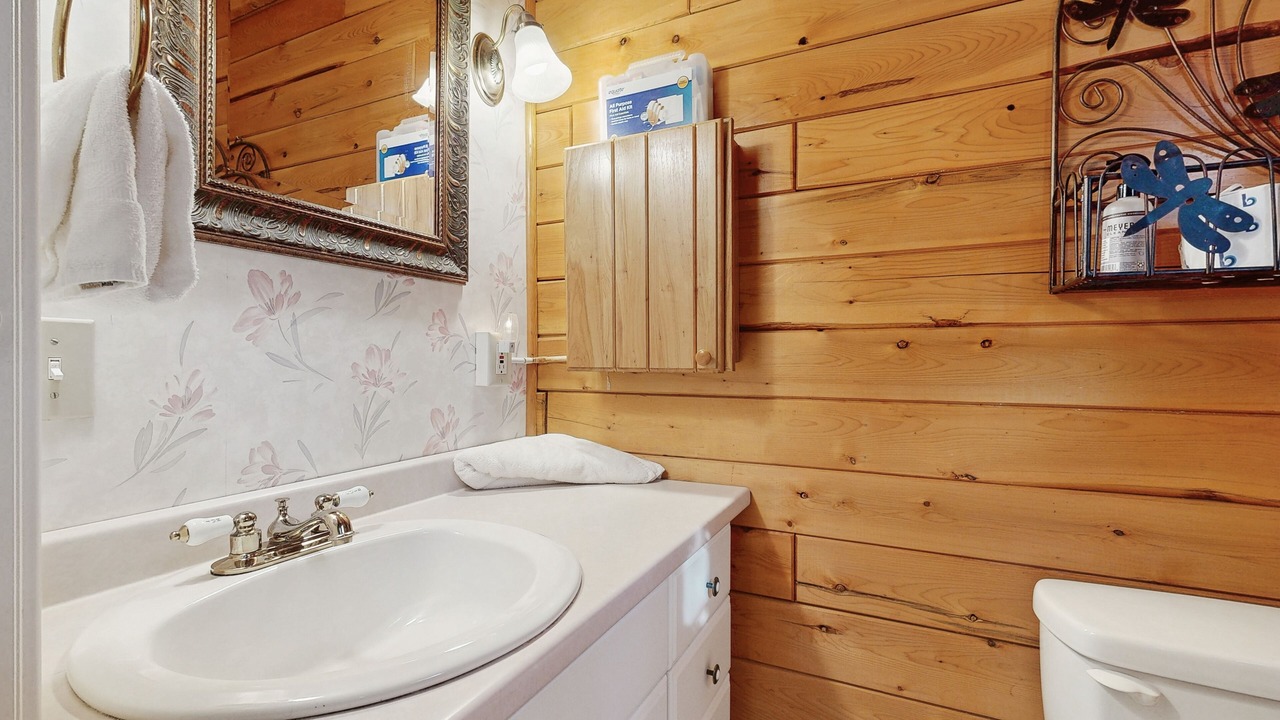 Photo of Bathroom in Beaver Cove