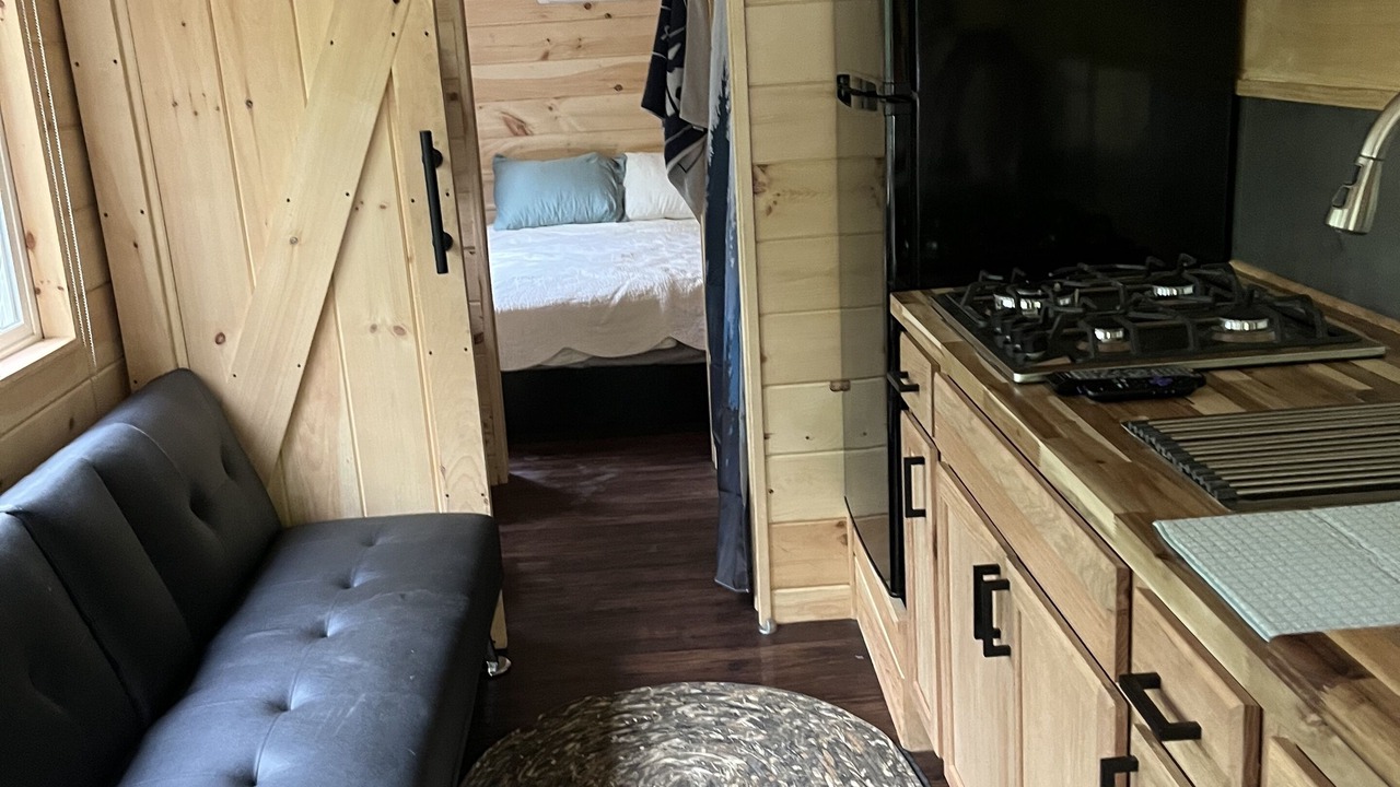 Photo of Bedroom in Oakland