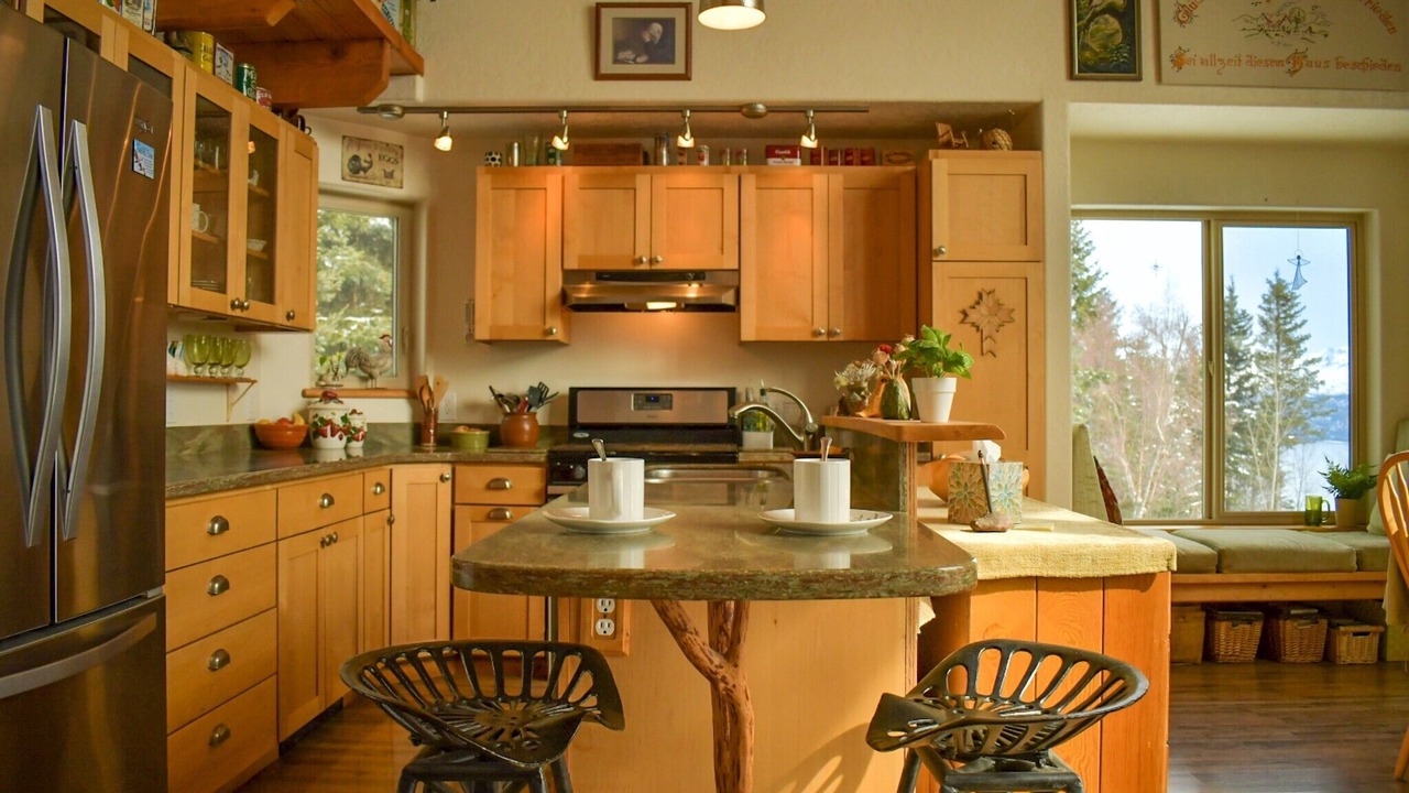 Photo of Kitchen in Fritz Creek