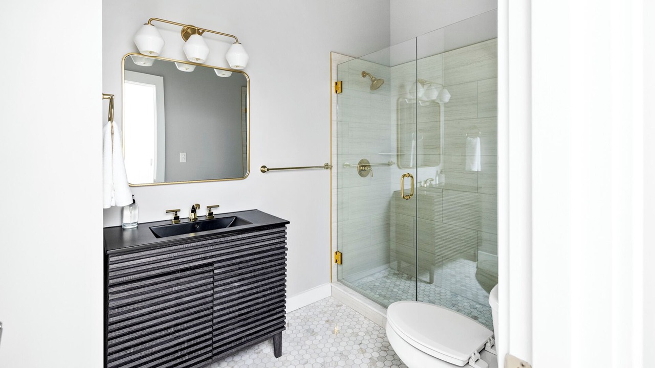 Photo of Bathroom in Old Port