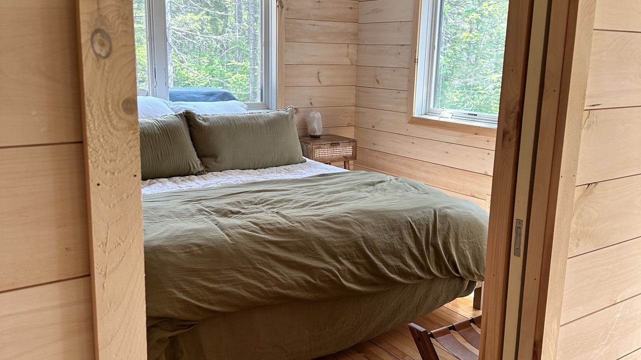 Photo of Bedroom in Ellsworth