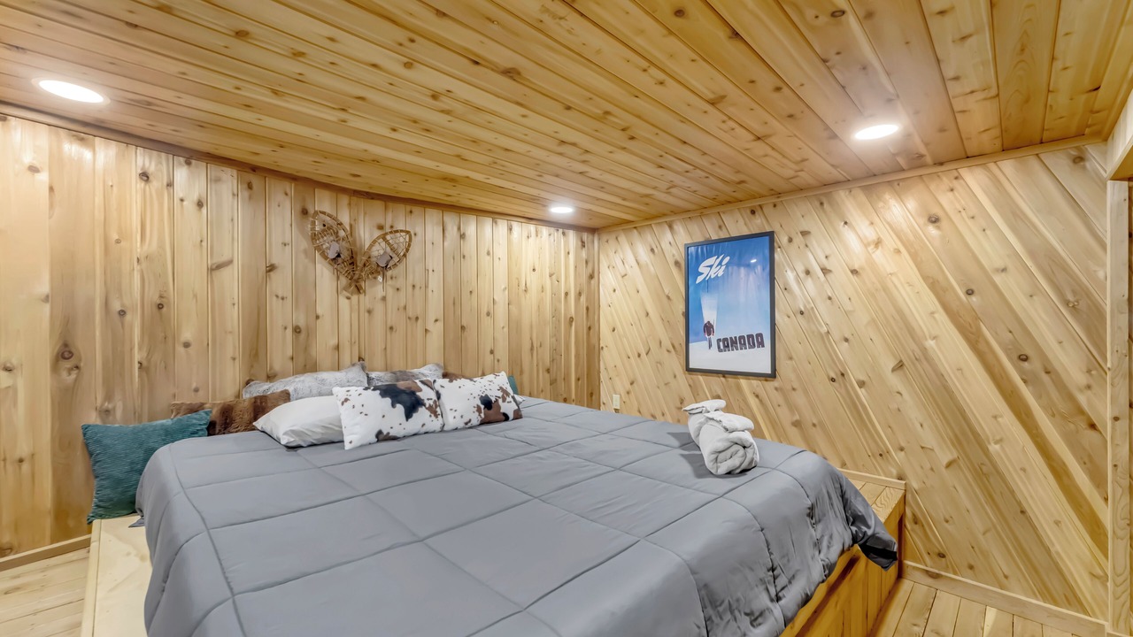 Photo of Bedroom in Ellicottville