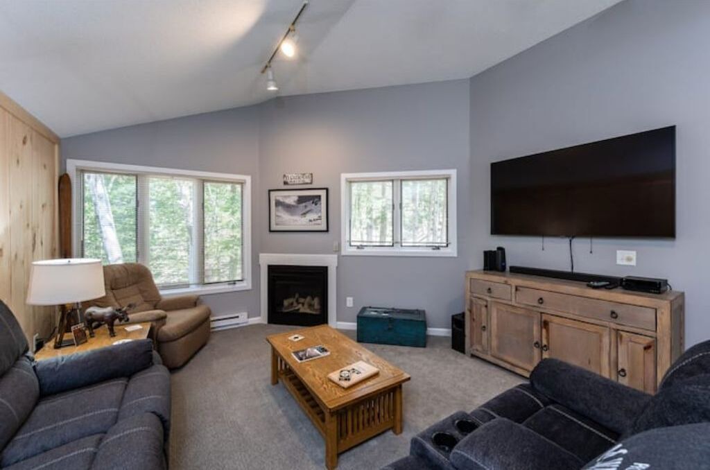 Photo of Livingroom in North Conway