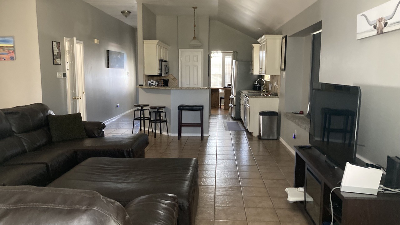 Photo of Livingroom in South Side