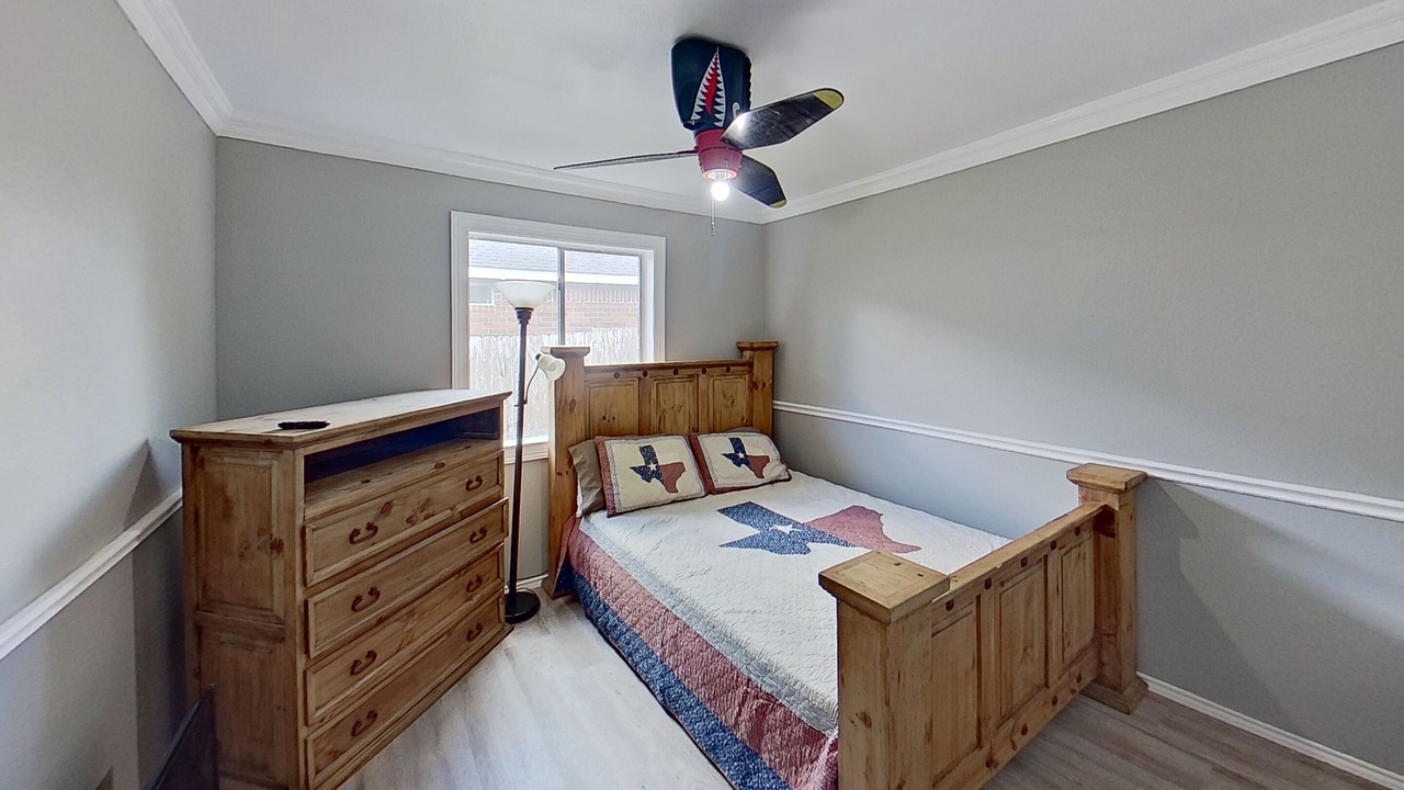 Photo of Bedroom in South Side