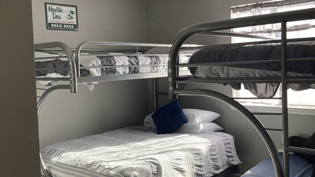 Photo of Bedroom in South Side