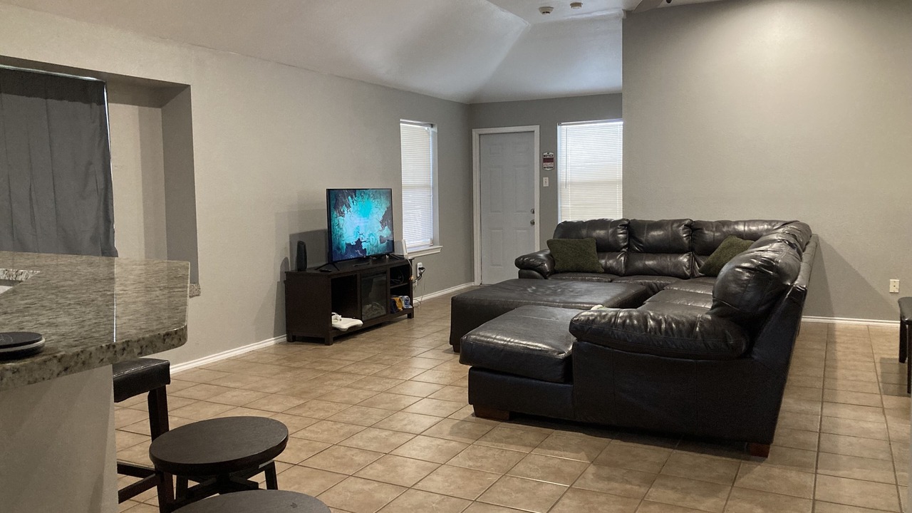 Photo of Livingroom in South Side