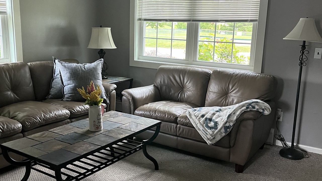 Photo of Livingroom in Auburn