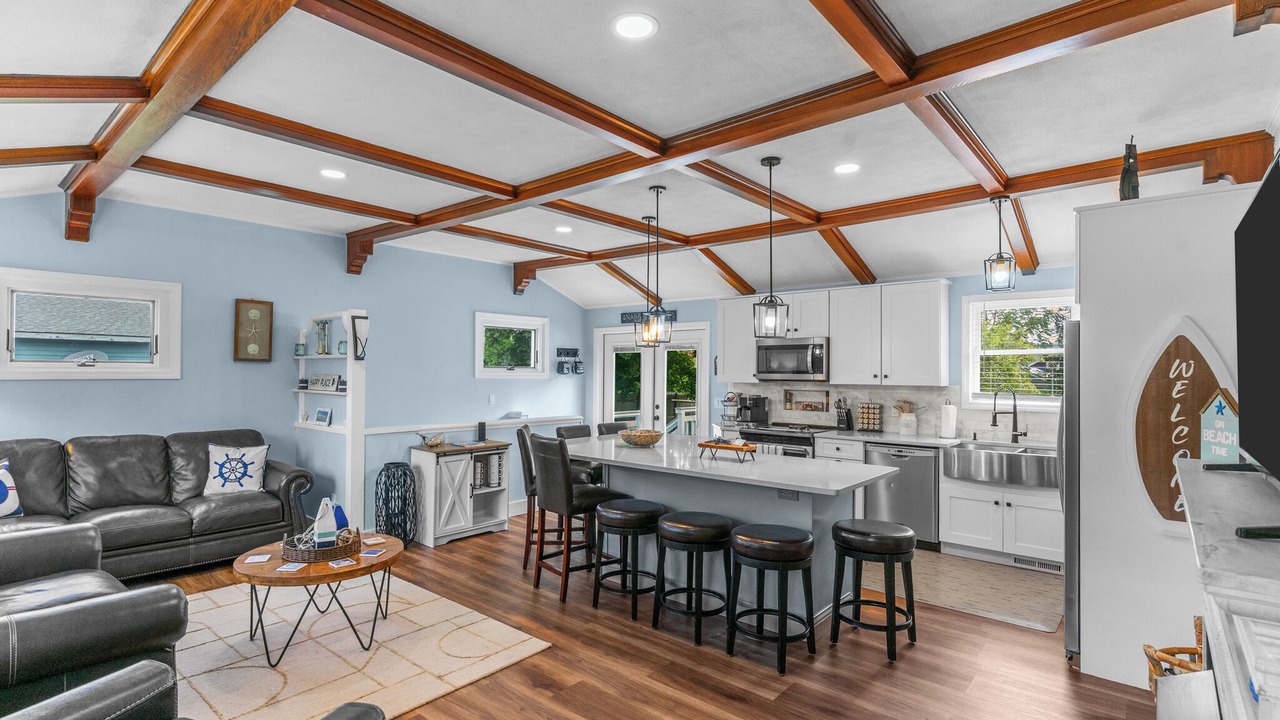 Photo of Livingroom in Narragansett Pier