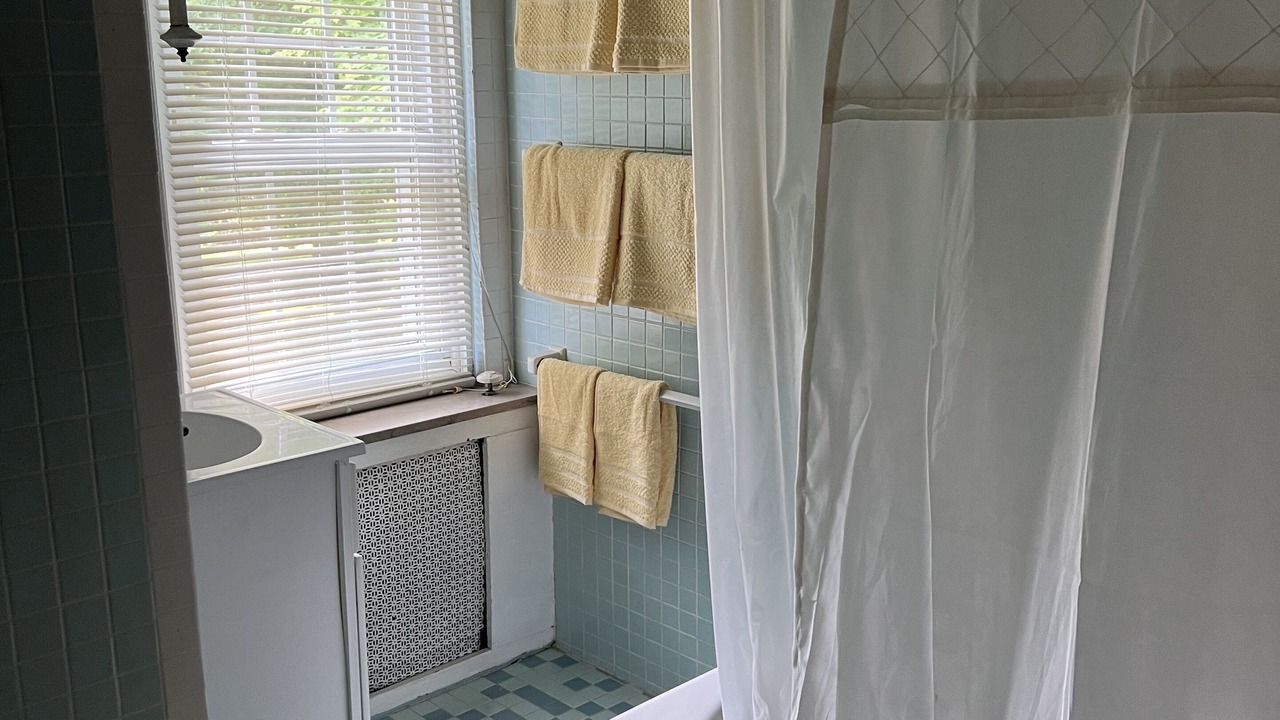 Photo of Bathroom in Harborcreek