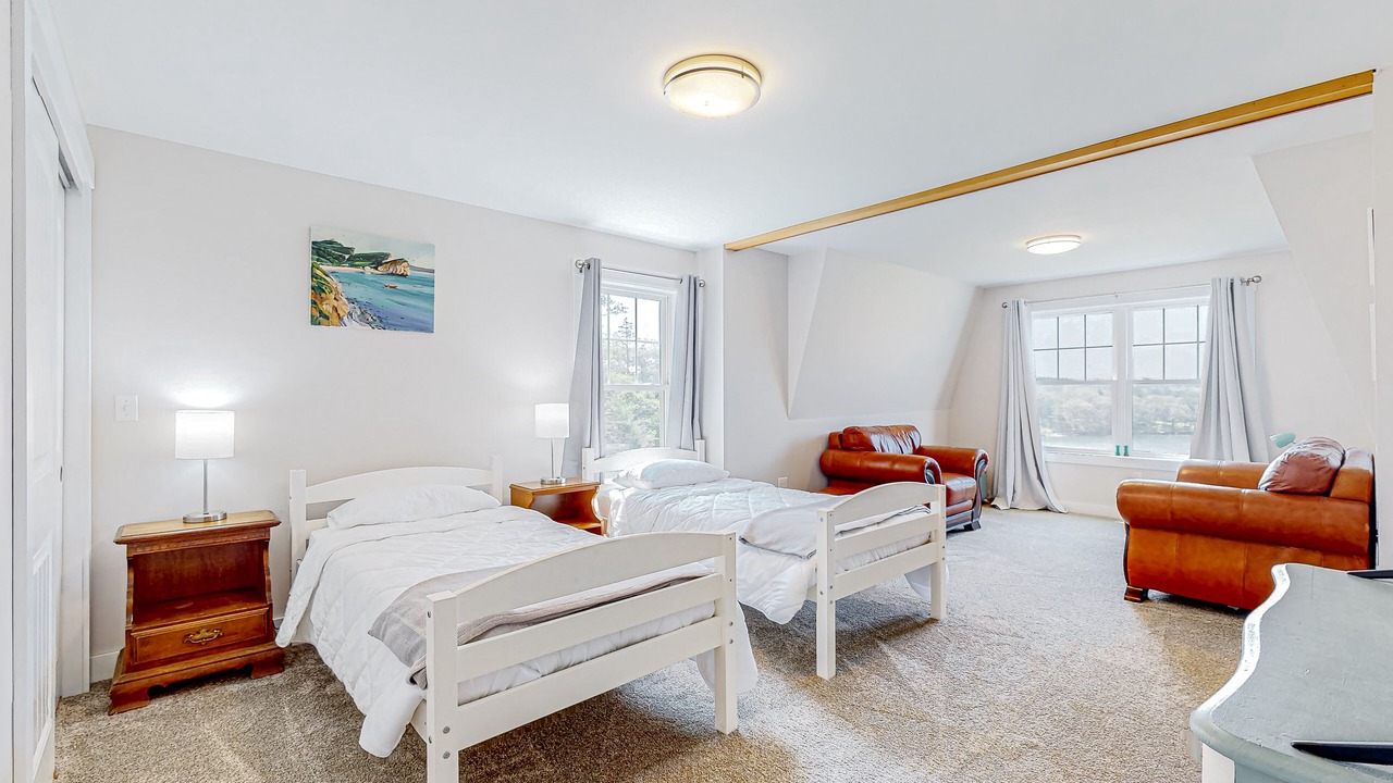Photo of Bedroom in Bayville