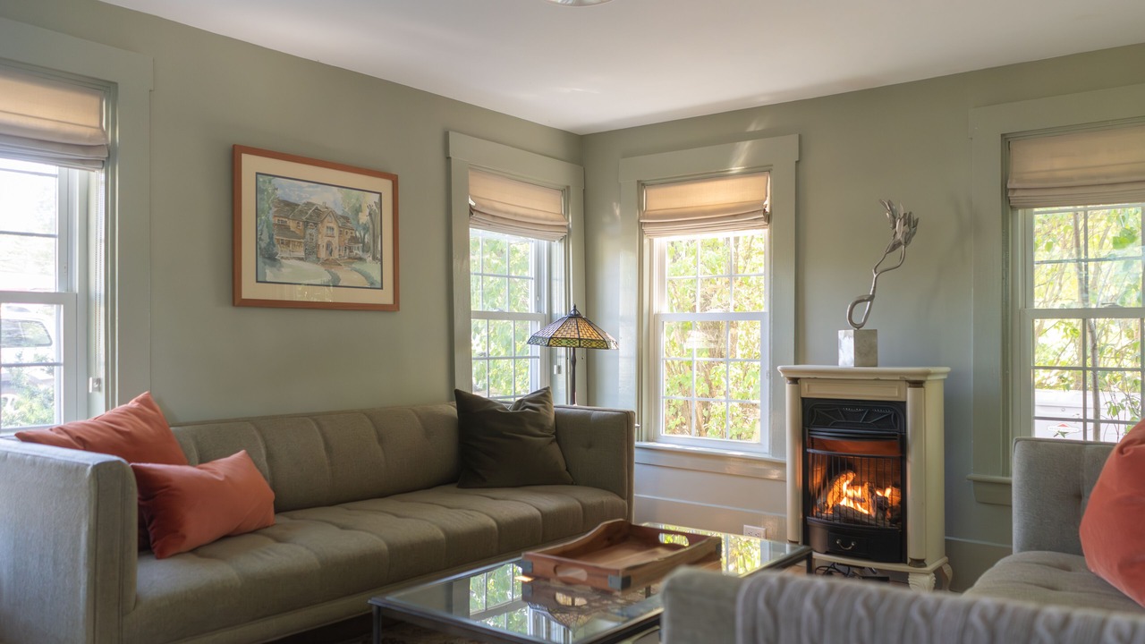 Photo of Livingroom in Bryant Pond
